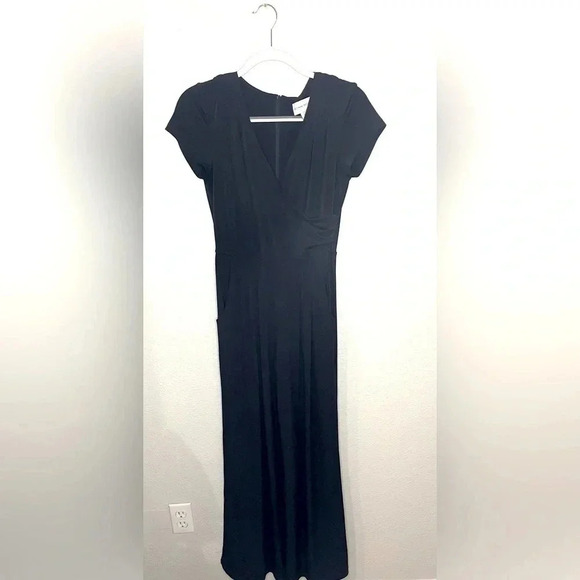 ☀️Ronni Nicole Jumpsuit - Picture 2 of 9